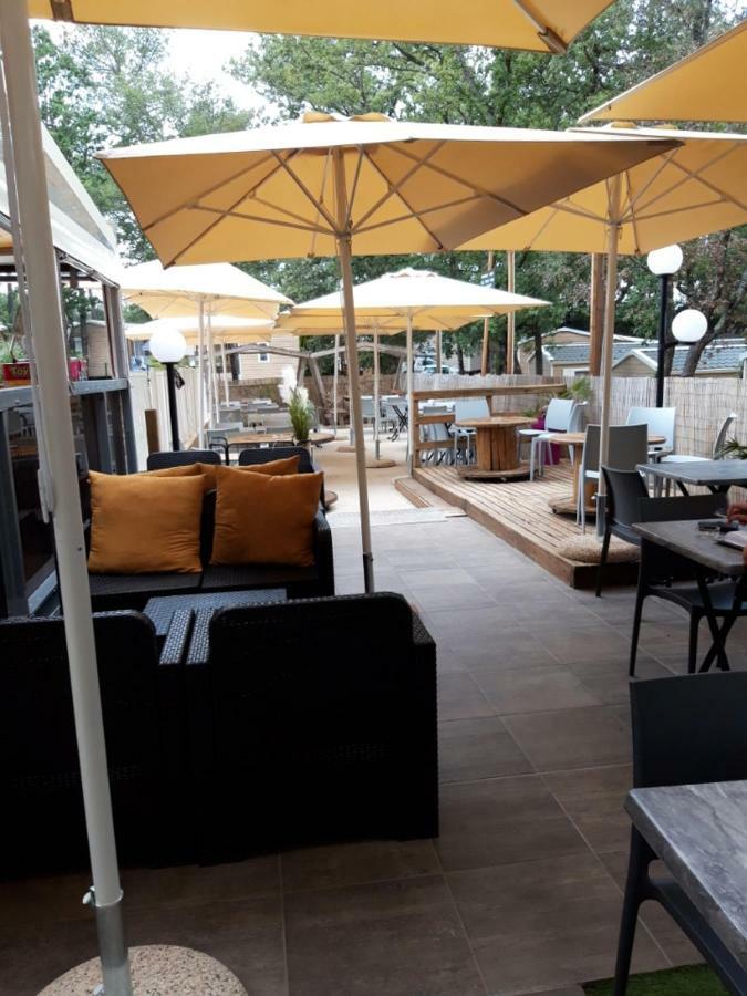 Mobil Home Sainte-Baume Nans Les Pins Exterior foto