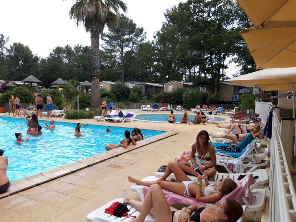 Mobil Home Sainte-Baume Nans Les Pins Exterior foto